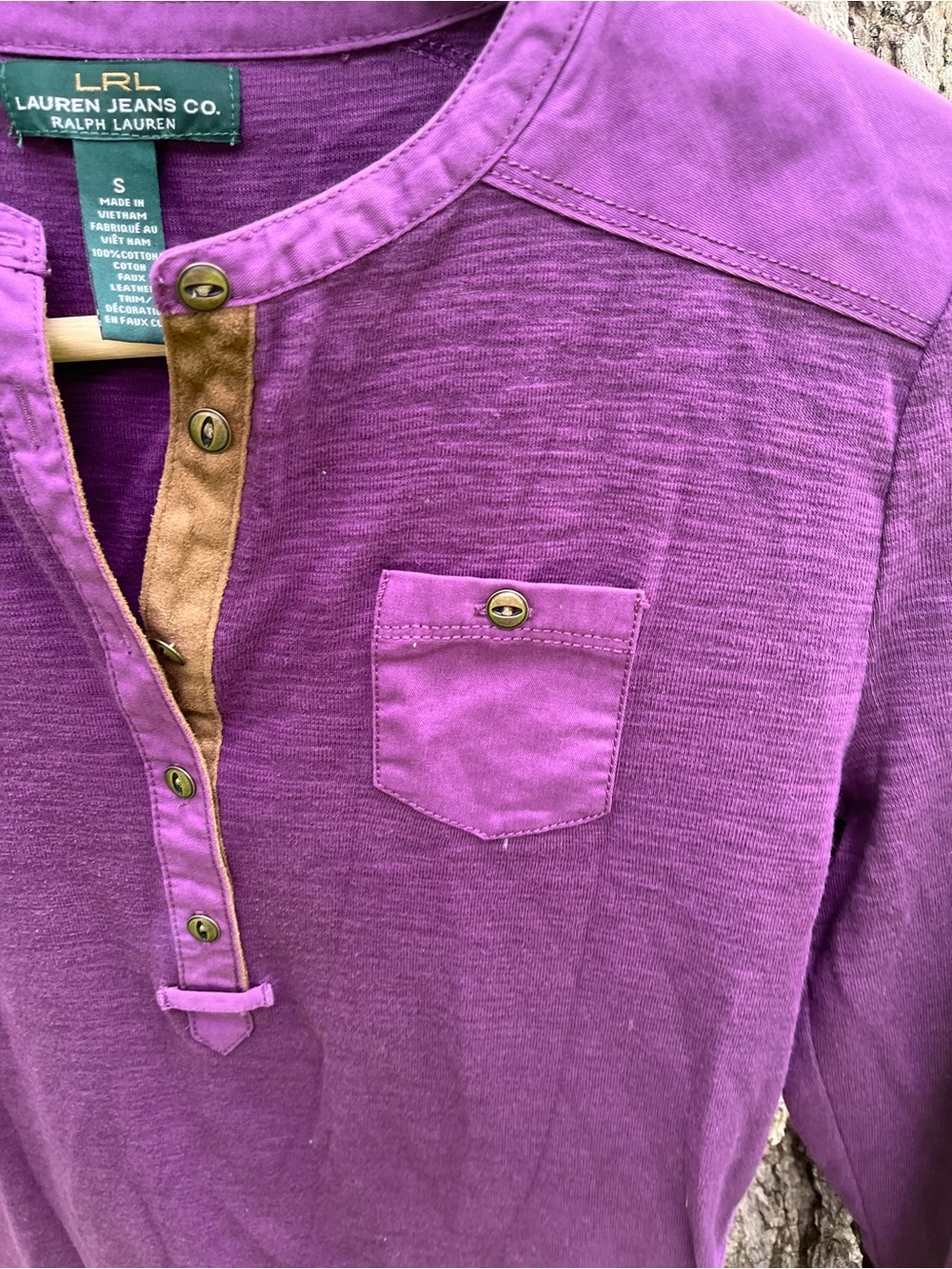 ⭐️LRL Lauren Jeans Co. 3/4 Sleeve Henley in size S - Picture 2 of 4